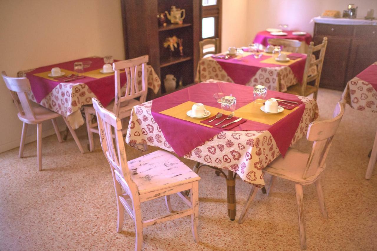 Hotel Joy Living Sandra Zewnętrze zdjęcie